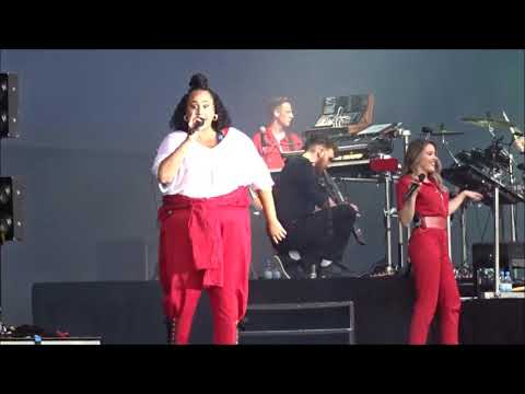 1Live Popfest #1: Clean Bandit - Telephone Banking (feat. Love Ssega) (Live)