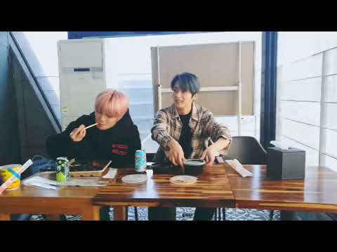 [SUBS] Let's eat together, STAY! - 191009