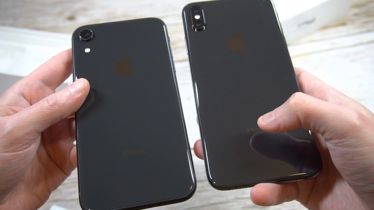 iPhone XR Black Unboxing and Overview