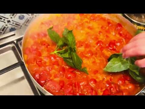 #salsa Picchi Pacchi#cherry Sicilian tomato sauce #with spaghetti #Italian delicacy…..