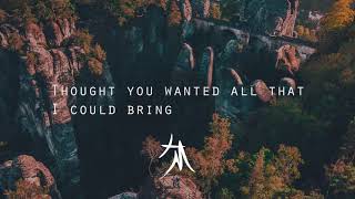 Omar Apollo - Trouble (LYRICS)