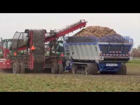 2015 Crop Shuttle Sugar Beets - Loading the Shuttle