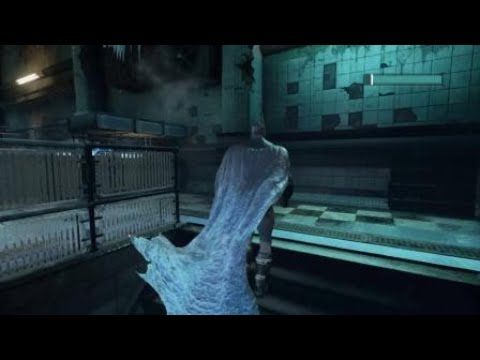 Batman: Arkham City - Mr Freeze can actually freeze your cape