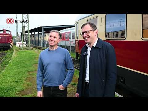 Interview von Philipp Nagl mit Roland Sandkuhl zur 219 001