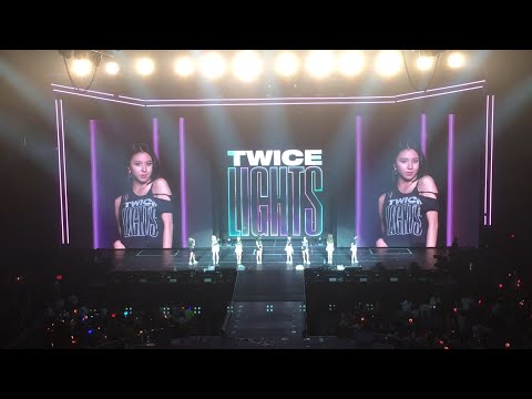 TWICE (트와이스) - Closing Remarks + Knock Knock | TWICELIGHTS World Tour (Chicago) 190723 | FanCam