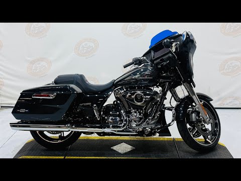 2026 Street Glide® FLHX