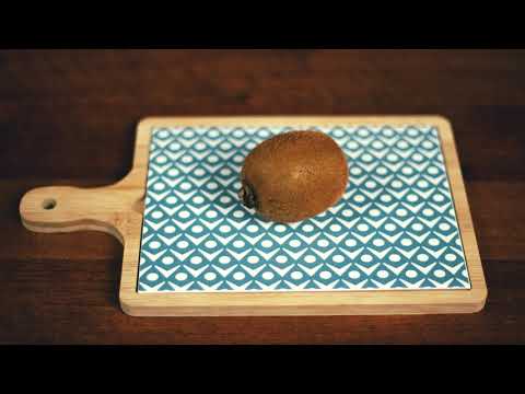 STOPMOTION - FOOD - CHARLOTTE KIWI