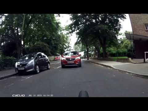 Selfish Cyclist prevents Noble SUV driver from...