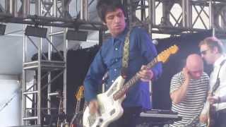 Johnny Marr - The Right Thing Right (Live @ Coachella Weekend 1 4.12.2013)