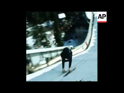 SYND 11-03-74 SKI JUMP COMPETITION IN OSLO