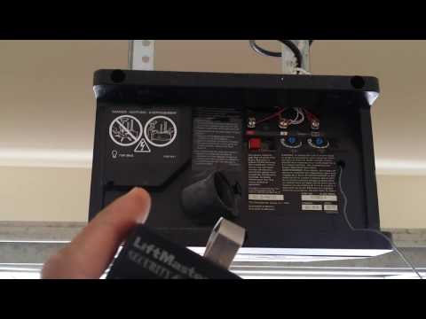 Replacing Garage Door Logic Board (EASY!)