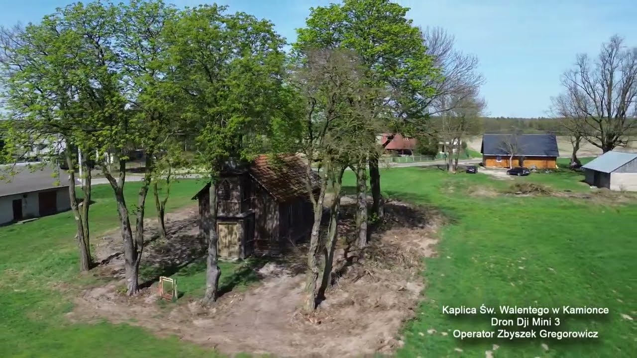 Dron - Kaplica Walentego