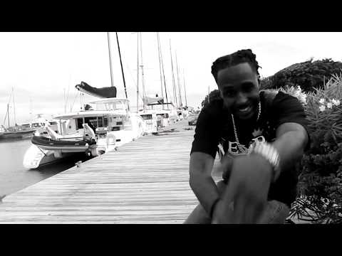 Straight From Da Boat  feat. Tr Shine (Official Video)