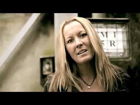 RAZE feat. Cat T - Fühlst Du (OFFICIAL MUSICVIDEO)