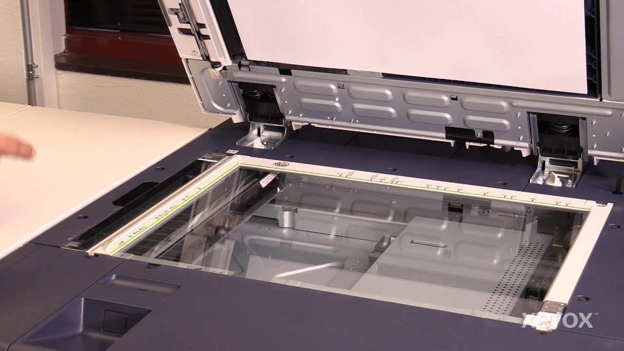 Xerox® PrimeLink® C9065 C9070 Series Printer Cleaning the CVT glass
