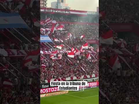 "Estudiantes ganó y la gente deliro con el calor de La Plata" Barra: Los Leales &bull; Club: Estudiantes de La Plata &bull; País: Argentina