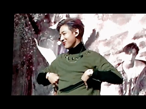 BAMBAM DANCING TO TWICE'S TT - GOT7 IN SINGAPORE 161211