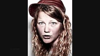 Kate Tempest •ั Keep Up (HD)