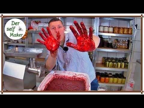 The Dead Grandma/ Make your own black pudding/ Make your own red pudding/ Make your own blood sau...