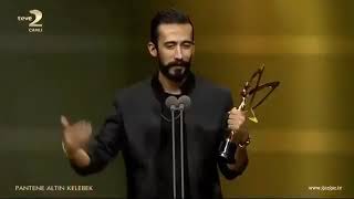 Deniz Seki Gazapizm'in Ödülünü Verirken Rapledi!