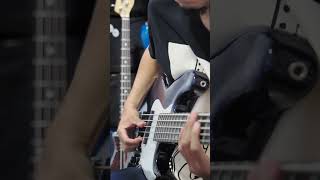 Yellow Jacket  Bass cover