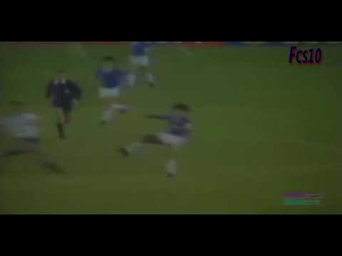 Merecia ser Gol de Maradona : Argentina  vs Uruguay 1989