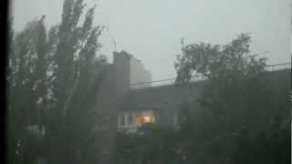 preview picture of video 'Гроза в Донецке 15.06.2012 Storm in Donetsk on June 15, 2012'