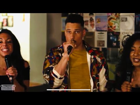 Ben E. Davis - Mind Games (Acoustic Version) Tiny Desk Concert Style