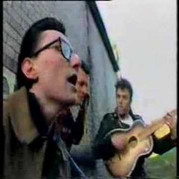 BMX Bandits - Interview + Fight For Your Right