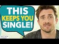 These TEXTING MISTAKES Keep You SINGLE... | Matthew Hussey