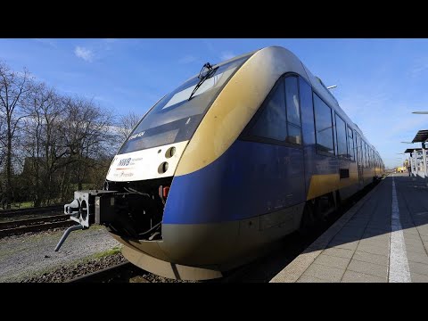 Gemeinsame Fahrt zur RB31 von Moers Bahnhof nach Duisburg Hbf und zurückreisen