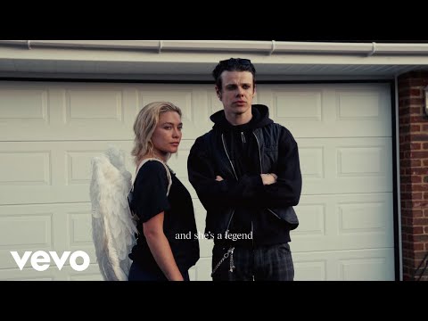 YUNGBLUD - Zombie (Behind The Scenes)