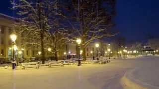 preview picture of video 'Nagykanizsa, Erzsébet tér, havazás - 2013. január 14.'