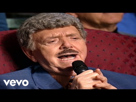 Bill & Gloria Gaither - So Many Reasons [Live] ft. Jake Hess