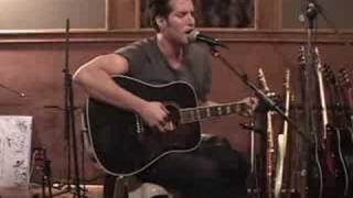 Matt White performs &quot;Love&quot; on TSM Radio Show 133