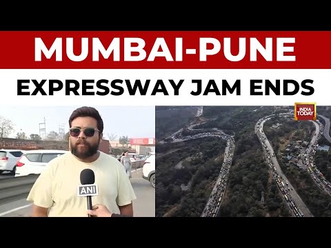 Mumbai-Pune Expressway Jam After Tanker Crash, Commuters Stuck | Urse Maval area | India Today News