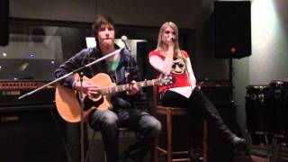 Download lagu 21 Guns - GREEN DAY (acoustic cover by DEJA) mp3 Download lagu 21 Guns - GREEN DAY (acoustic cover by DEJA) mp3