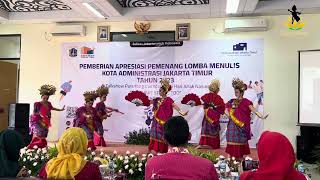 Download lagu Tari Mappadendang - Padmadwipa mp3