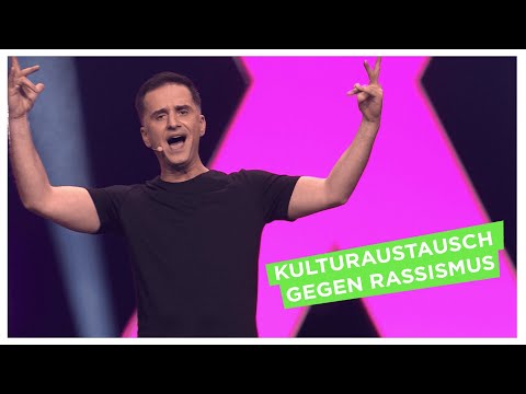 Özcan Cosar - Bromance mit Bastian Bielendorfer | 1LIVE KÖLN COMEDY-NACHT XXL 2022
