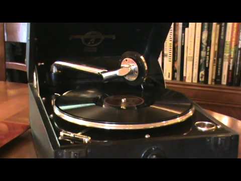 Teddy Bears Picnic - Grafonola Viva Tonal Columbia A112