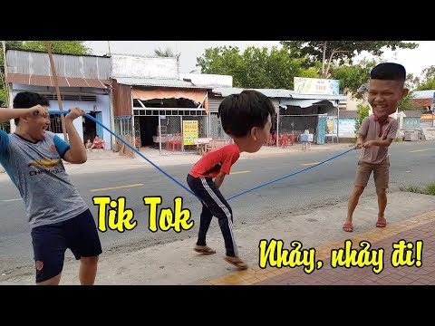 Cười Té Ghế Với Trào Lưu Tik Tok &quot;Nhảy, Nhảy Đi - Hoài Linh&quot; Cực Lầy Của Con Nit Team Phần 2