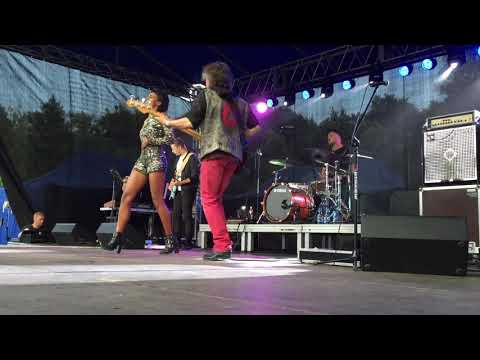 Aleksandra Szwed & The CzadMakers