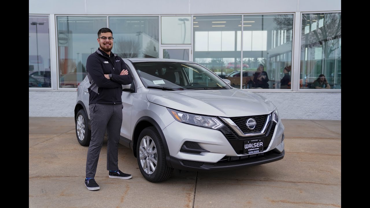 2022 Nissan Rogue Sport Review | Walk Around