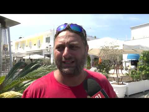 Lacco Ameno. Residenti e commercianti: "Schiamazzi notturni, mancano i controlli"