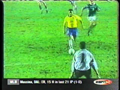 2000 (September 3) Brazil 5-Bolivia 0 (World Cup qualifier).mpg