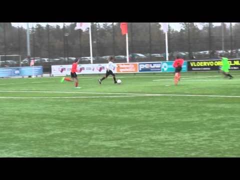 5 nov 2014 VV De Meern D3  - Montfoort D1 beker 2-2 Doelpunt Angelo