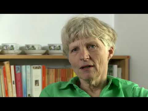 download lagu mp3 mp4 English File Book Intermediate, download lagu English File Book Intermediate gratis, unduh video klip English File Book Intermediate