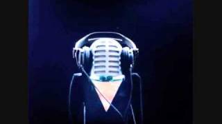 Cut Chemist   Metrorail Thru Space