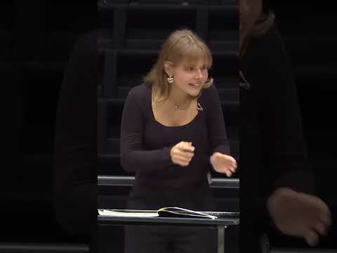 Can Anyone Conduct An Orchestra Without Training?