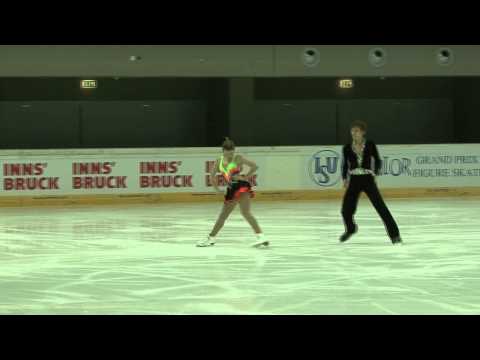 1 Olivia SMART / Joseph BUCKLAND (GBR) - ISU JGP Austria 2011 Junior Ice Dance Short Dance